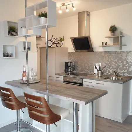 Deluxe Apartment